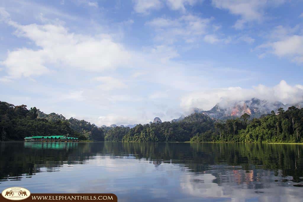 Unspoiled Cheow Larn Lake and surrounding rainforest